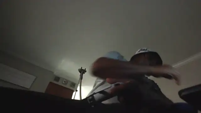 Snapshot of choco-sexo@xh chatting on October 11, 12:21 am choco-sexoxh online show from October 11, 12:21 am