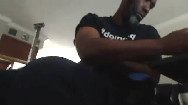 Snapshot of choco-sexo@xh chatting on October 14, 6:52 pm choco-sexoxh online show from October 14, 6:52 pm