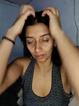 BrittanyDiaz online show from December 29, 3:24 pm
