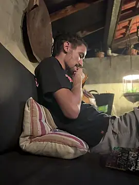 Snapshot of hotcamboy420 chatting on February 26, 5:31 am hotcamboy420 online show from February 26, 5:31 am