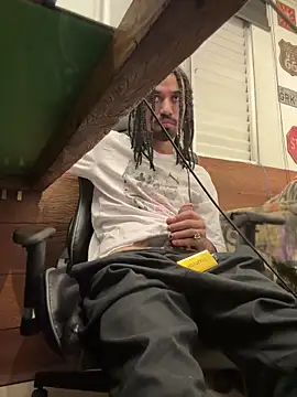 Snapshot of hotcamboy420 chatting on March 23, 5:54 am hotcamboy420 online show from March 23, 5:54 am