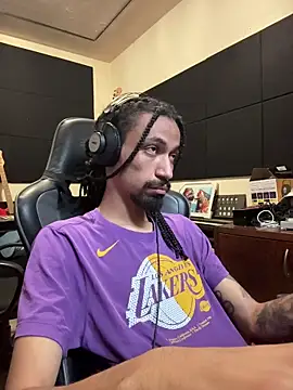 hotcamboy420 online show from January 18, 8:12 pm