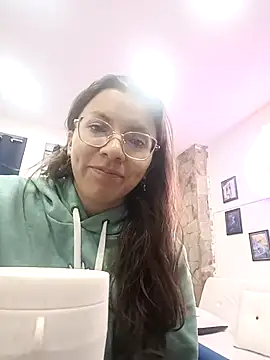 Snapshot of karlamorris_ chatting on September 23, 1:36 pm karlamorris online show from September 23, 1:36 pm