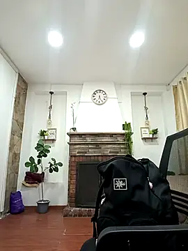 Snapshot of karlamorris_ chatting on September 24, 1:25 pm karlamorris online show from September 24, 1:25 pm