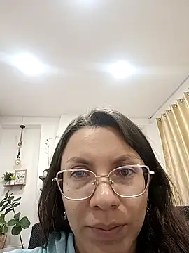 Snapshot of karlamorris_ chatting on October 5, 1:53 pm karlamorris online show from October 5, 1:53 pm