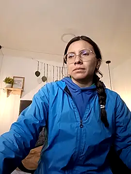 Snapshot of karlamorris_ chatting on October 11, 1:53 pm karlamorris online show from October 11, 1:53 pm