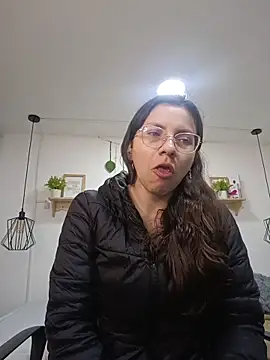 Snapshot of karlamorris_ chatting on October 14, 1:45 pm karlamorris online show from October 14, 1:45 pm