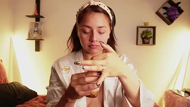 Sophy SmileSweet online show from November 18, 11:58 am