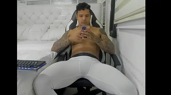 king diablo666 online show from February 14, 11:42 pm