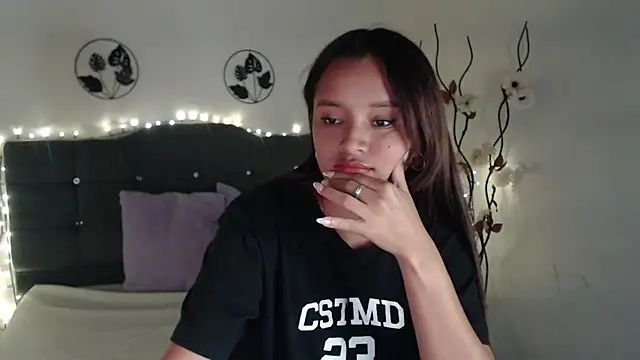 mia sweetdc online show from January 10, 11:08 pm