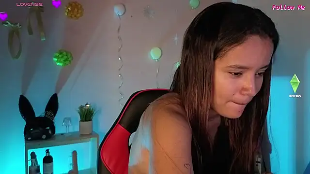 mia sweetdc online show from September 21, 5:25 pm