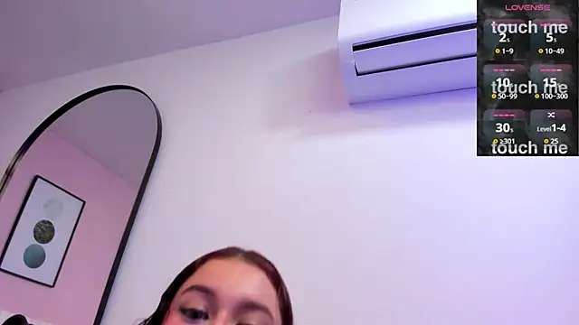 Anniee boobs online show from May 18, 3:35 am