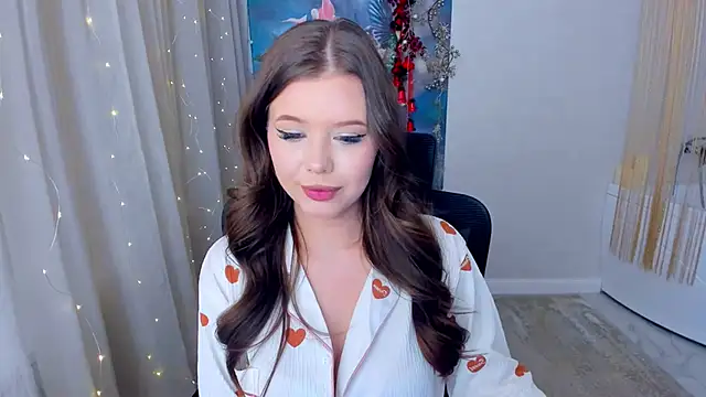 FollowLovee online show from December 31, 3:45 am