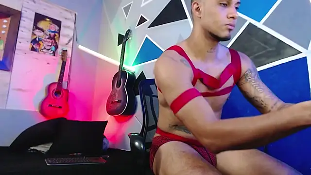 MagnusFrost online show from October 6, 4:43 am