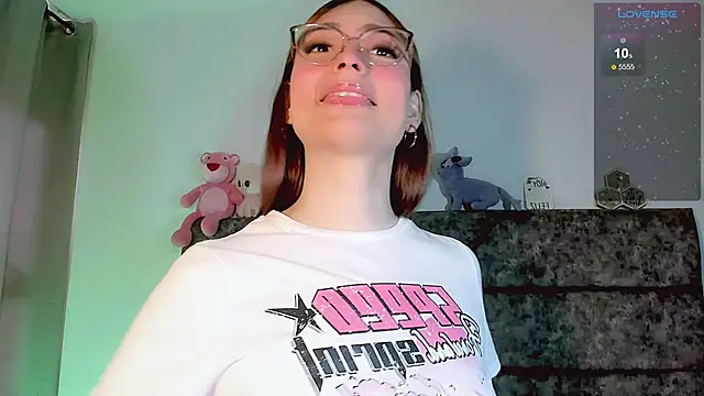 Valentina Alba online show from May 21, 6:37 pm