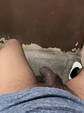 Snapshot of Luis455gomez chatting on March 9, 9:14 pm Luis455gomez online show from March 9, 9:14 pm