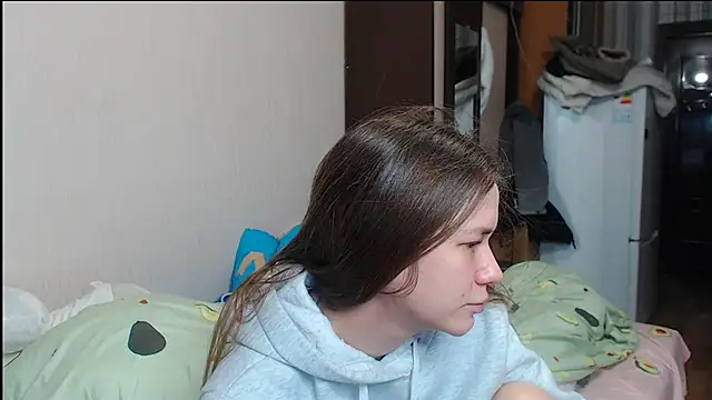 Snapshot of leila_bambi_ chatting on January 15, 4:21 pm leila bambi online show from January 15, 4:21 pm