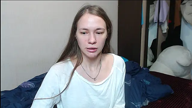 Snapshot of leila_bambi_ chatting on February 22, 8:50 am leila bambi online show from February 22, 8:50 am