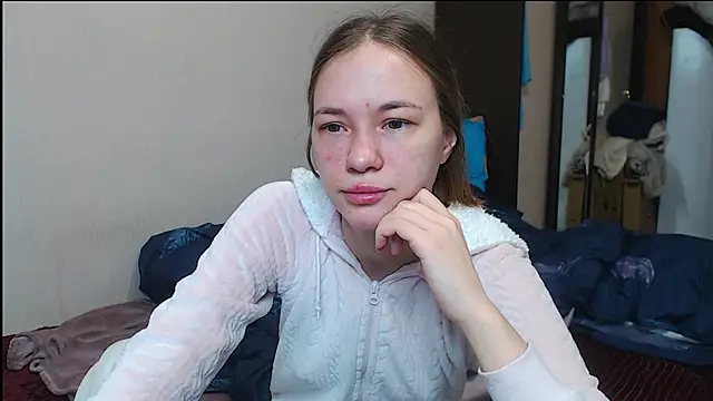Snapshot of leila_bambi_ chatting on February 27, 3:58 am leila bambi online show from February 27, 3:58 am