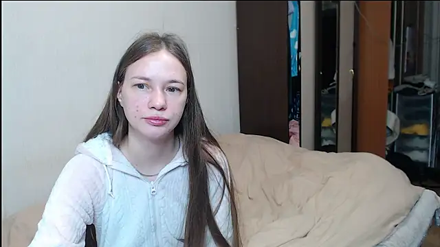 Snapshot of leila_bambi_ chatting on March 18, 9:21 pm leila bambi online show from March 18, 9:21 pm