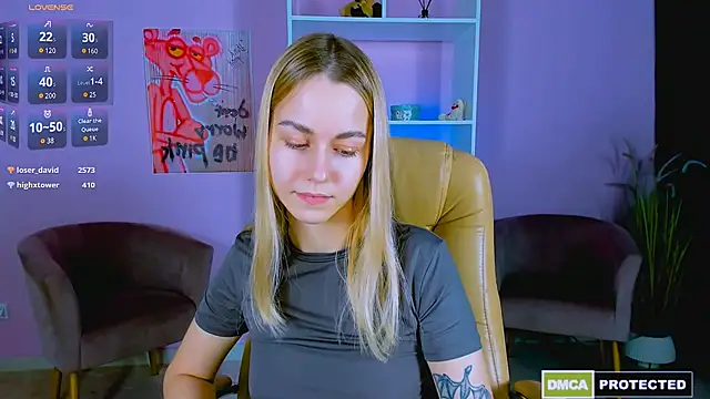 mary mooore online show from December 8, 1:35 am