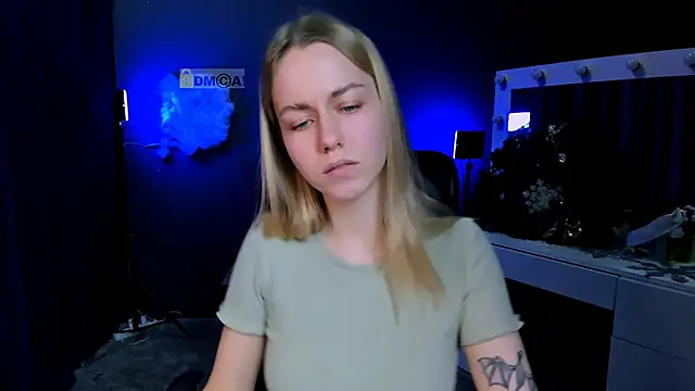 mary mooore online show from January 15, 8:16 pm