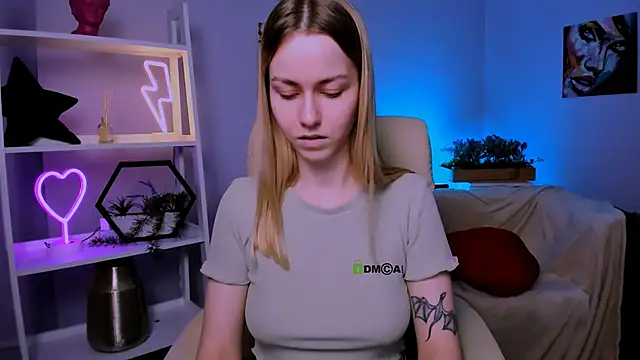 mary mooore online show from February 6, 4:14 pm