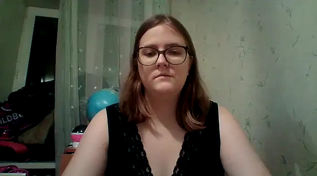 Snapshot of DesireMelissa chatting on January 12, 6:27 pm DesireMelissa online show from January 12, 6:27 pm