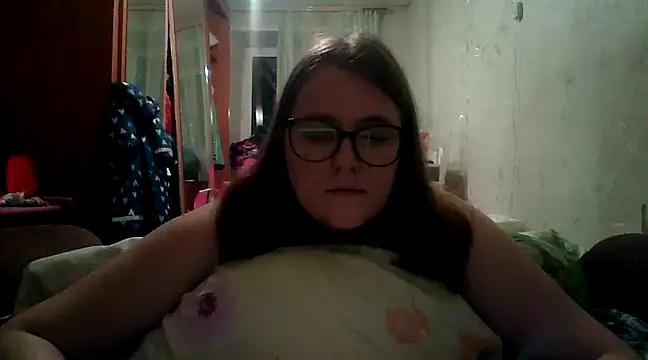 Snapshot of DesireMelissa chatting on January 16, 2:41 pm DesireMelissa online show from January 16, 2:41 pm