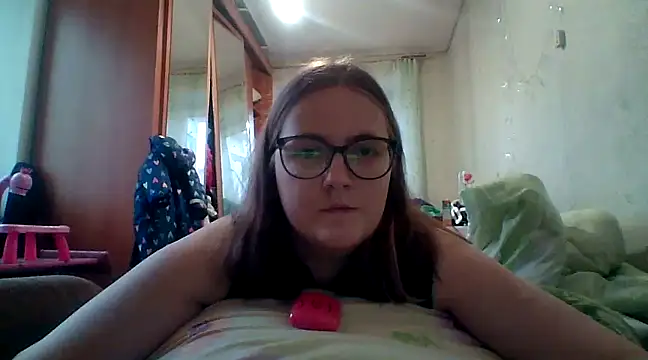 Snapshot of DesireMelissa chatting on January 18, 12:47 pm DesireMelissa online show from January 18, 12:47 pm