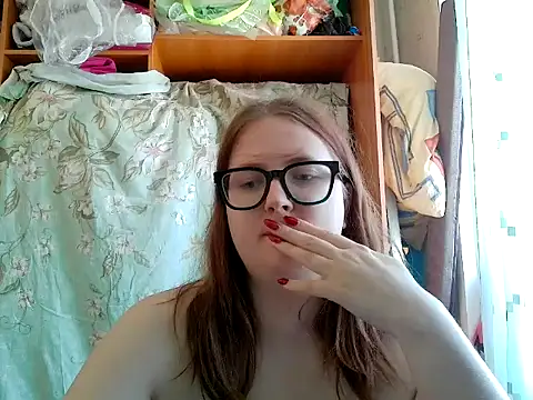 Snapshot of DesireMelissa chatting on May 21, 5:03 am DesireMelissa online show from May 21, 5:03 am