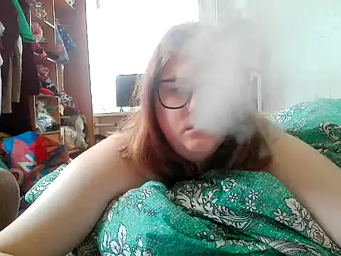 Snapshot of DesireMelissa chatting on July 3, 9:16 am DesireMelissa online show from July 3, 9:16 am