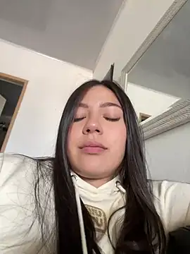 Snapshot of Latina_vanessa chatting on February 20, 4:18 pm Latina vanessa online show from February 20, 4:18 pm
