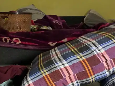 Snapshot of kingster999 chatting on November 25, 8:09 pm kingster999 online show from November 25, 8:09 pm