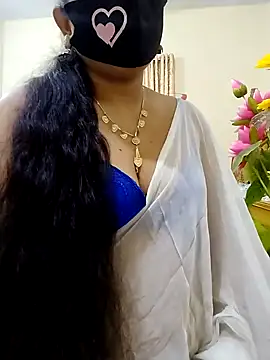 Ameera19 online show from February 7, 6:24 pm