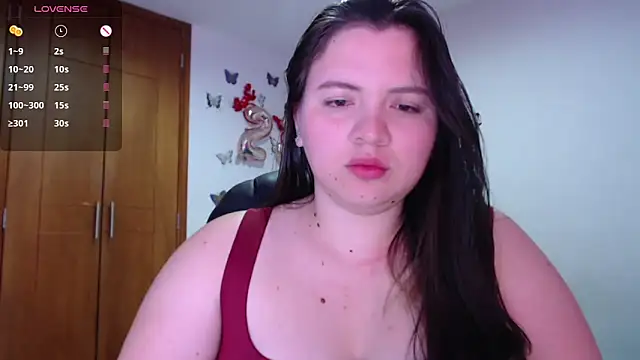 Snapshot of Sarahros1 chatting on January 21, 4:32 am Sarahros1 online show from January 21, 4:32 am