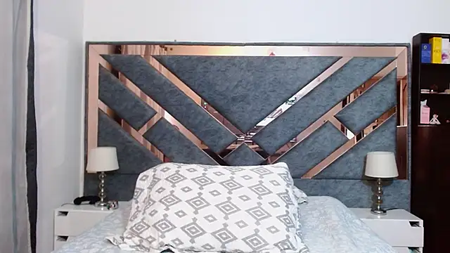 Snapshot of KarlaTesg chatting on September 19, 9:26 pm KarlaTesg online show from September 19, 9:26 pm