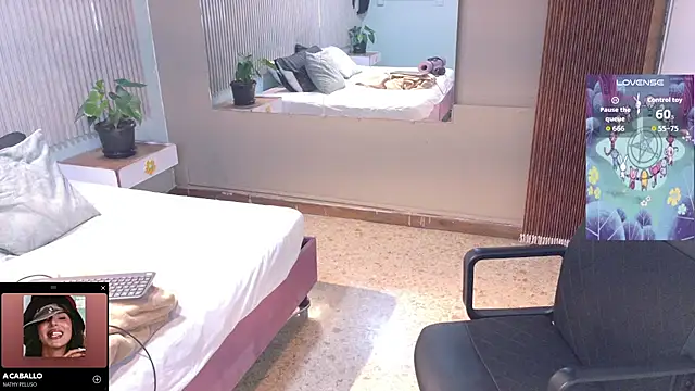 Snapshot of Eli666uwu chatting on November 25, 10:59 am Eli666uwu online show from November 25, 10:59 am