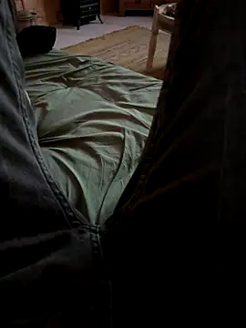 Snapshot of AreiasTuga chatting on November 23, 5:02 pm AreiasTuga online show from November 23, 5:02 pm