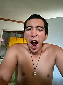 Snapshot of X_xtomas_x chatting on January 13, 9:42 pm X xtomas x online show from January 13, 9:42 pm