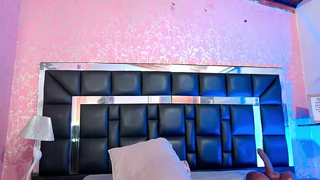 Snapshot of sh_malala chatting on October 28, 7:16 pm sh malala online show from October 28, 7:16 pm