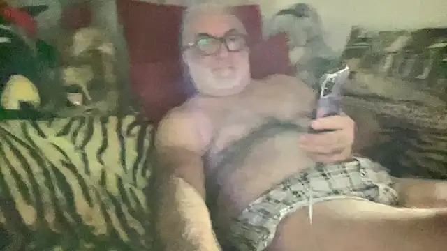 Snapshot of EroticVenetian chatting on September 19, 8:42 pm EroticVenetian online show from September 19, 8:42 pm