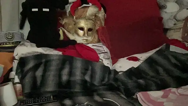 Snapshot of EroticVenetian chatting on October 30, 6:41 pm EroticVenetian online show from October 30, 6:41 pm