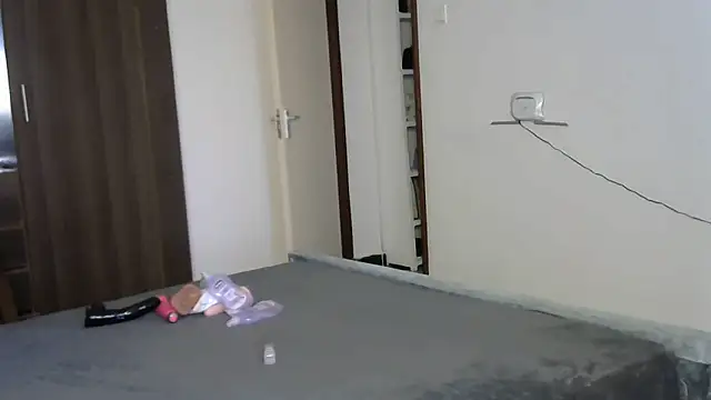 bigassbabe 001 online show from June 21, 9:23 am