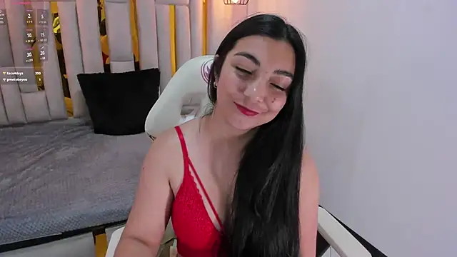 Karla hernandez  online show from January 4, 5:16 pm