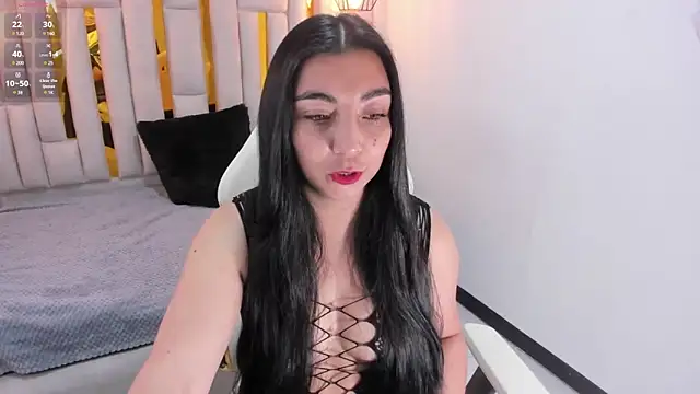 Karla hernandez  online show from January 8, 11:10 am