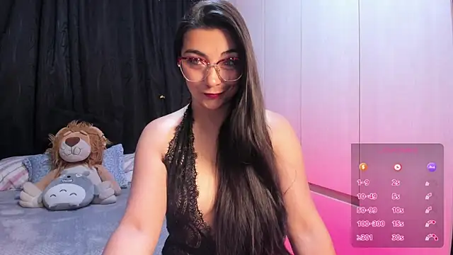 Karla hernandez  online show from May 14, 10:55 am
