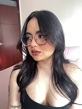 Snapshot of montmariana chatting on March 10, 3:50 pm montmariana online show from March 10, 3:50 pm