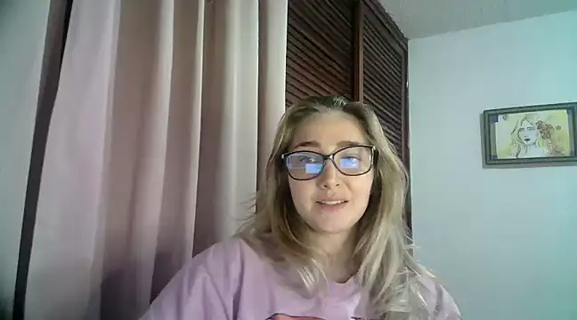 Snapshot of katy_pp chatting on January 7, 5:54 am katy pp online show from January 7, 5:54 am