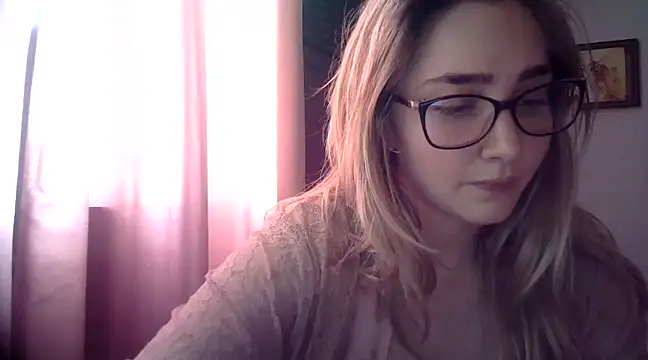Snapshot of katy_pp chatting on January 7, 5:53 pm katy pp online show from January 7, 5:53 pm
